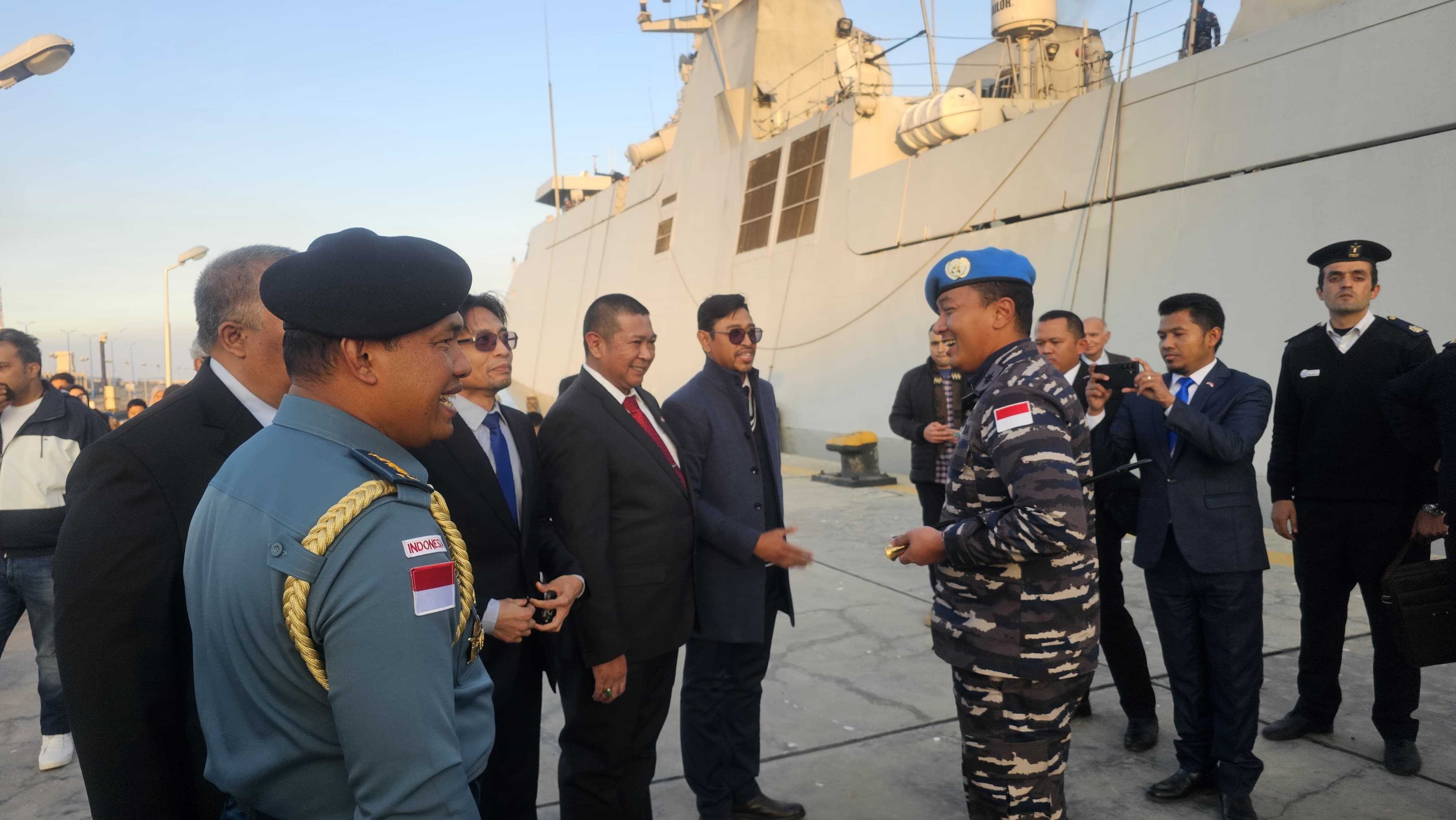 KRI SIM 367 Promosikan Produk Makanan-Minuman Indonesia di Mesir