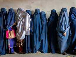 Menolak Tertinggal, Perempuan Afghanistan Diam-Diam Ikut Pembelajaran Daring