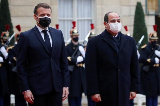 Usai Bertemu Presiden Mesir, Presiden Prancis Minta Maaf atas Kasus Kartun Nabi
