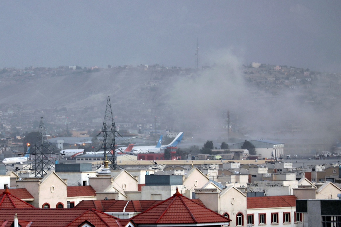 Bom Bunuh Diri Guncang Bandara Kabul Saat Proses Evakuasi Warga