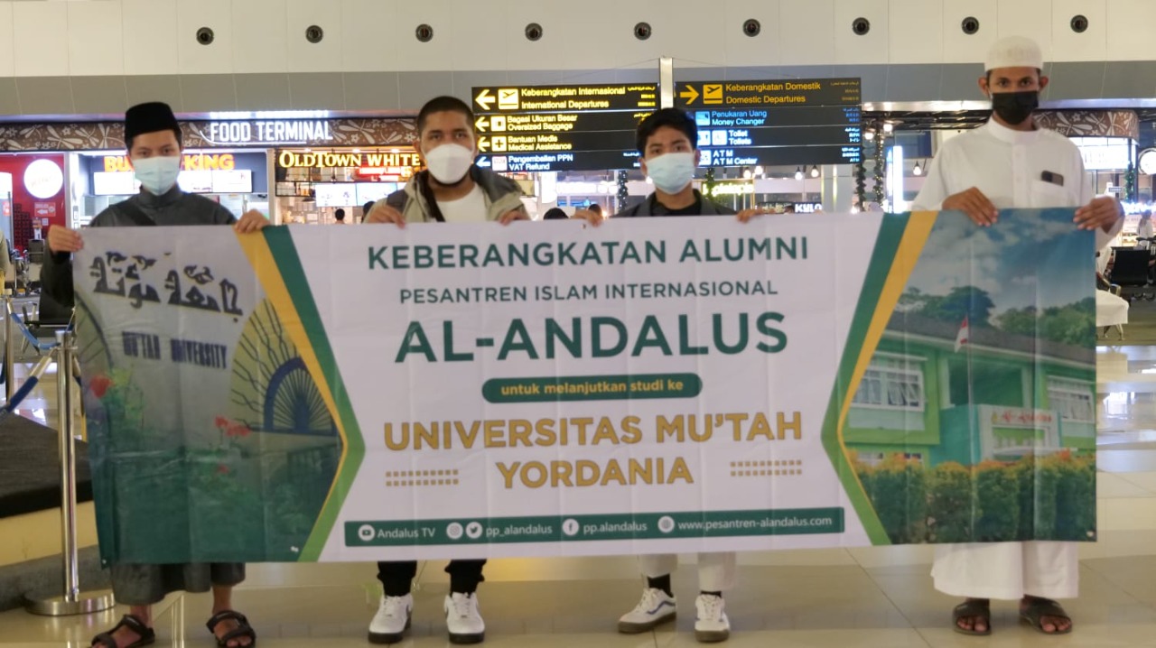 Diterima di Universitas Mu'tah, Alumni Pesantren Al Andalus Terbang ke Yordania